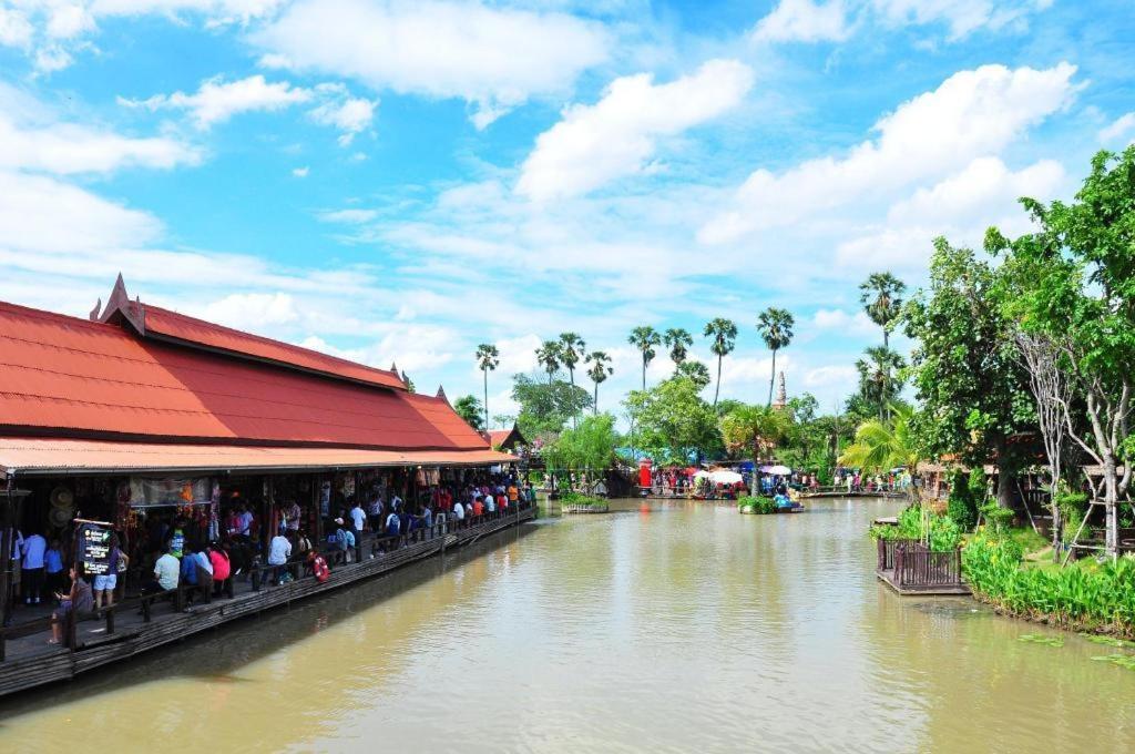 At Ayutthaya Hotel Exteriör bild